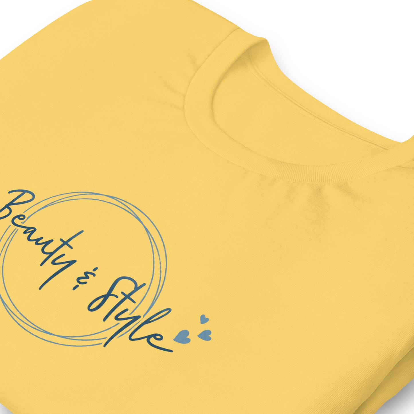 Elyx "Beauty & Style" Elegant Graphic Tee - Minimalist Script Design for Women