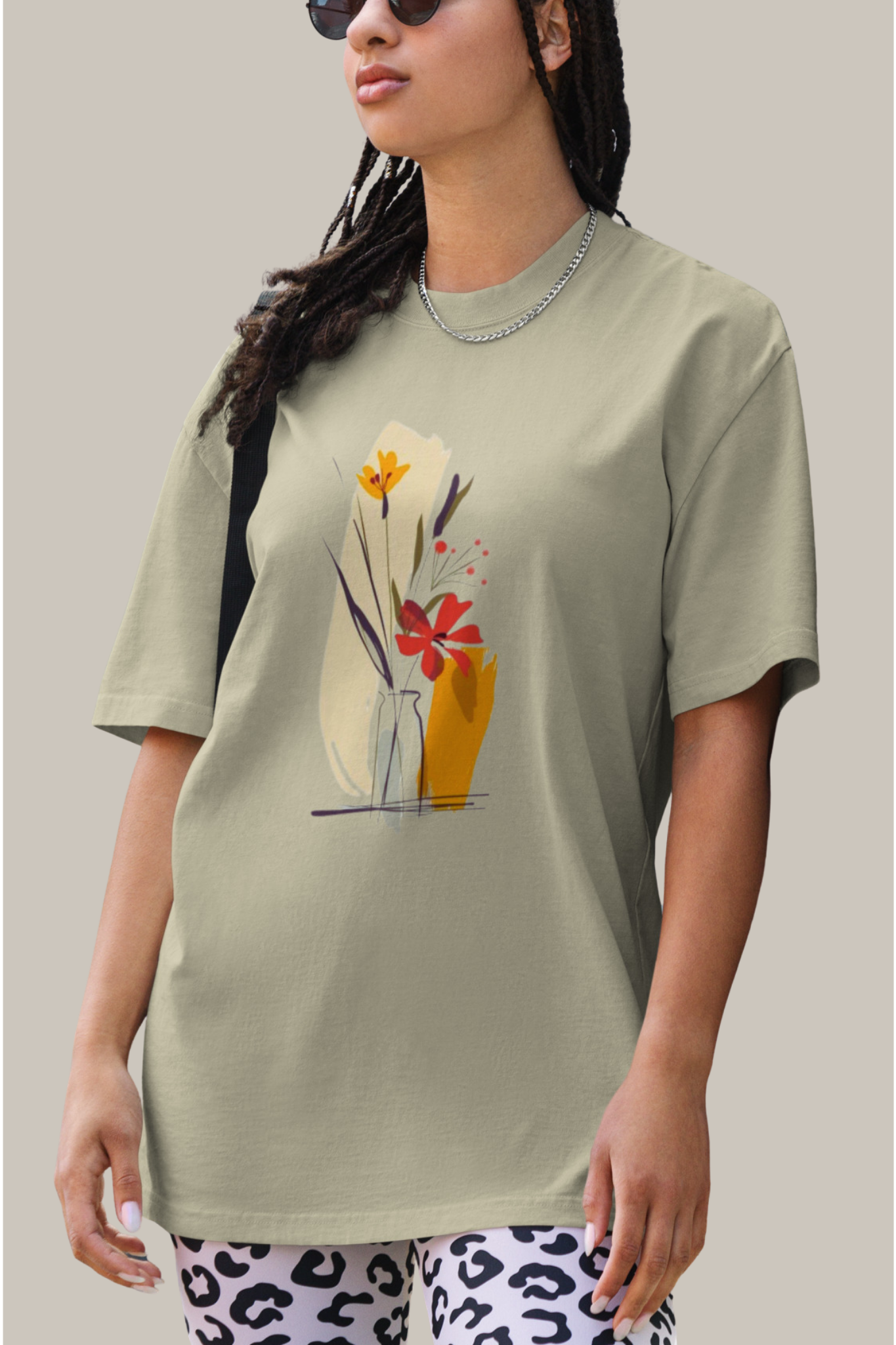 Oversized Faded Cotton T-Shirt with Abstract Botanical Print – Vintage Woman Vintage Tee