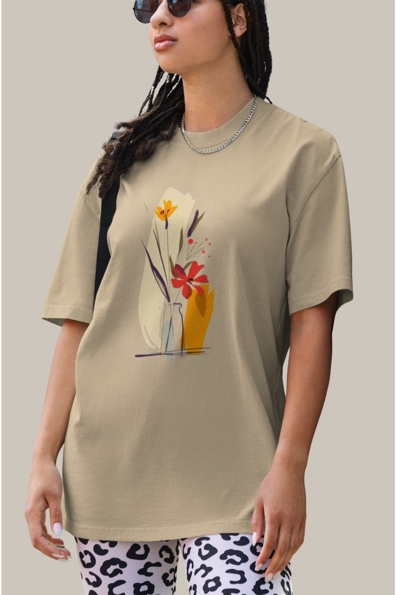 Oversized Faded Cotton T-Shirt with Abstract Botanical Print – Vintage Woman Vintage Tee