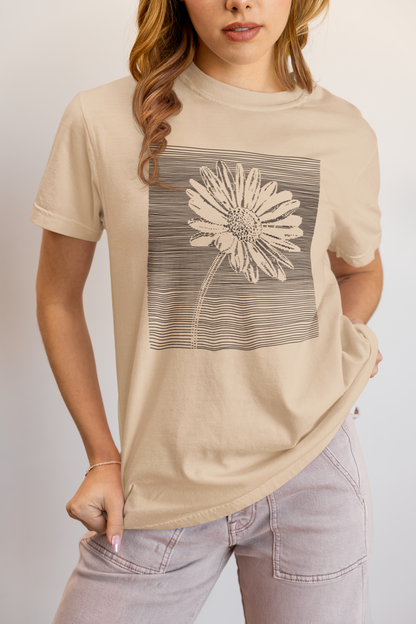 Elyx Minimalist Daisy Line Art Woman Graphic Tee
