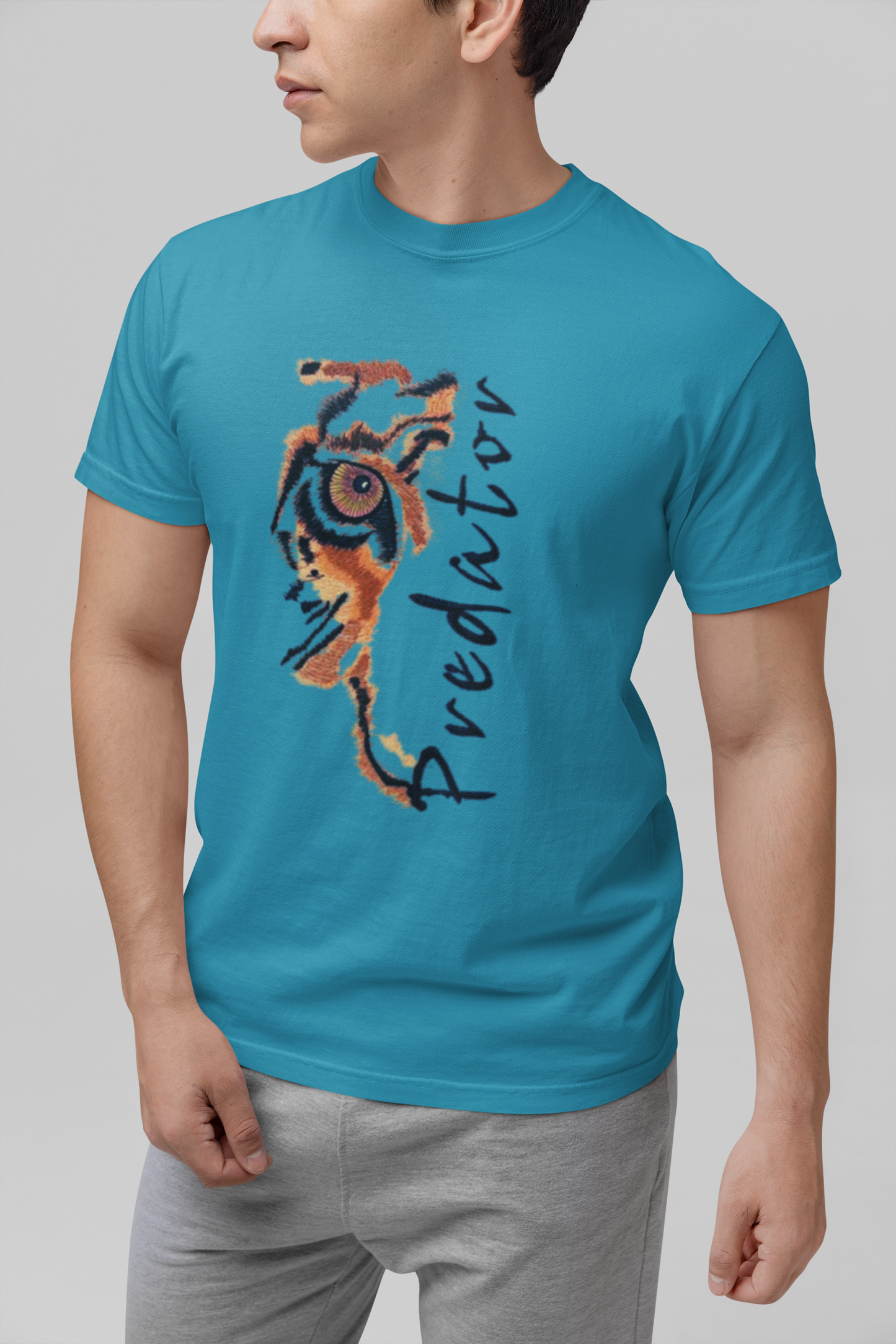 Predator Tiger Eye Graphic Tee - Minimalist Luxe Streetwear T-Shirt