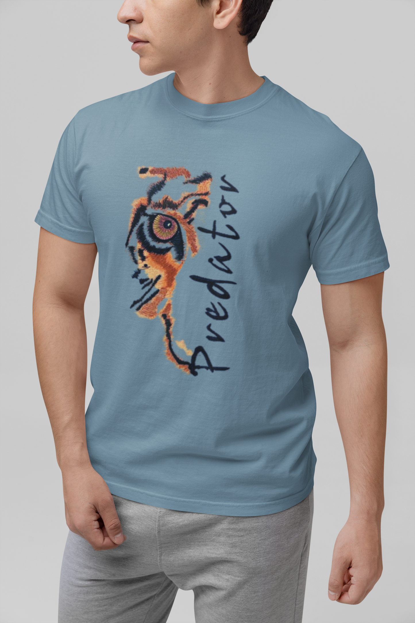 Predator Tiger Eye Graphic Tee - Minimalist Luxe Streetwear T-Shirt