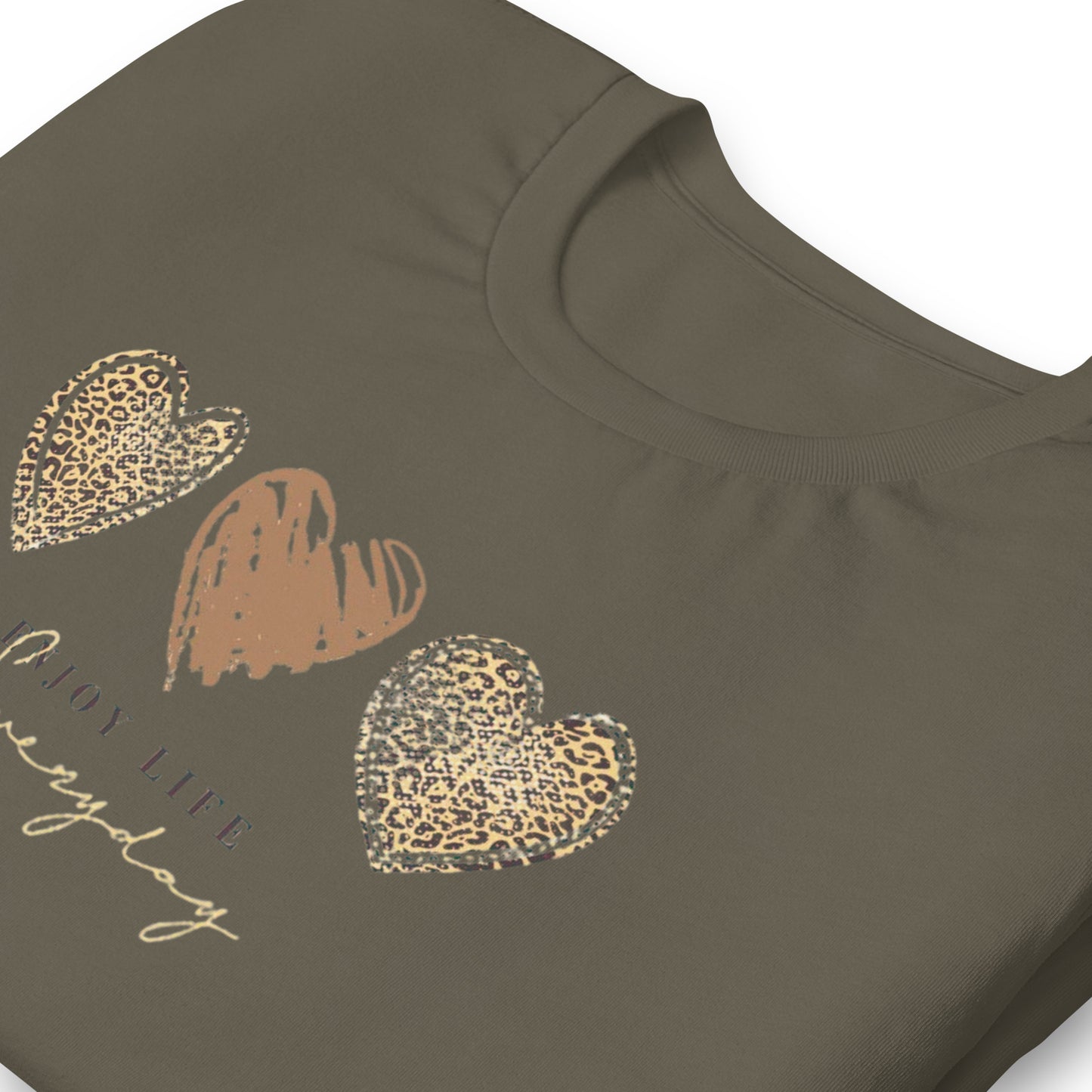Leopard Heart Graphic Tee - Enjoy Life Everyday Aesthetic Boho T-Shirt - Cozy  Top