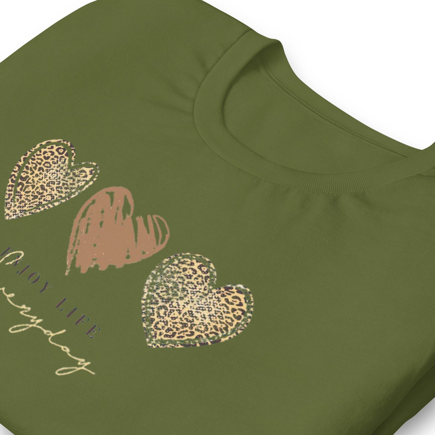 Leopard Heart Graphic Tee - Enjoy Life Everyday Aesthetic Boho T-Shirt - Cozy  Top