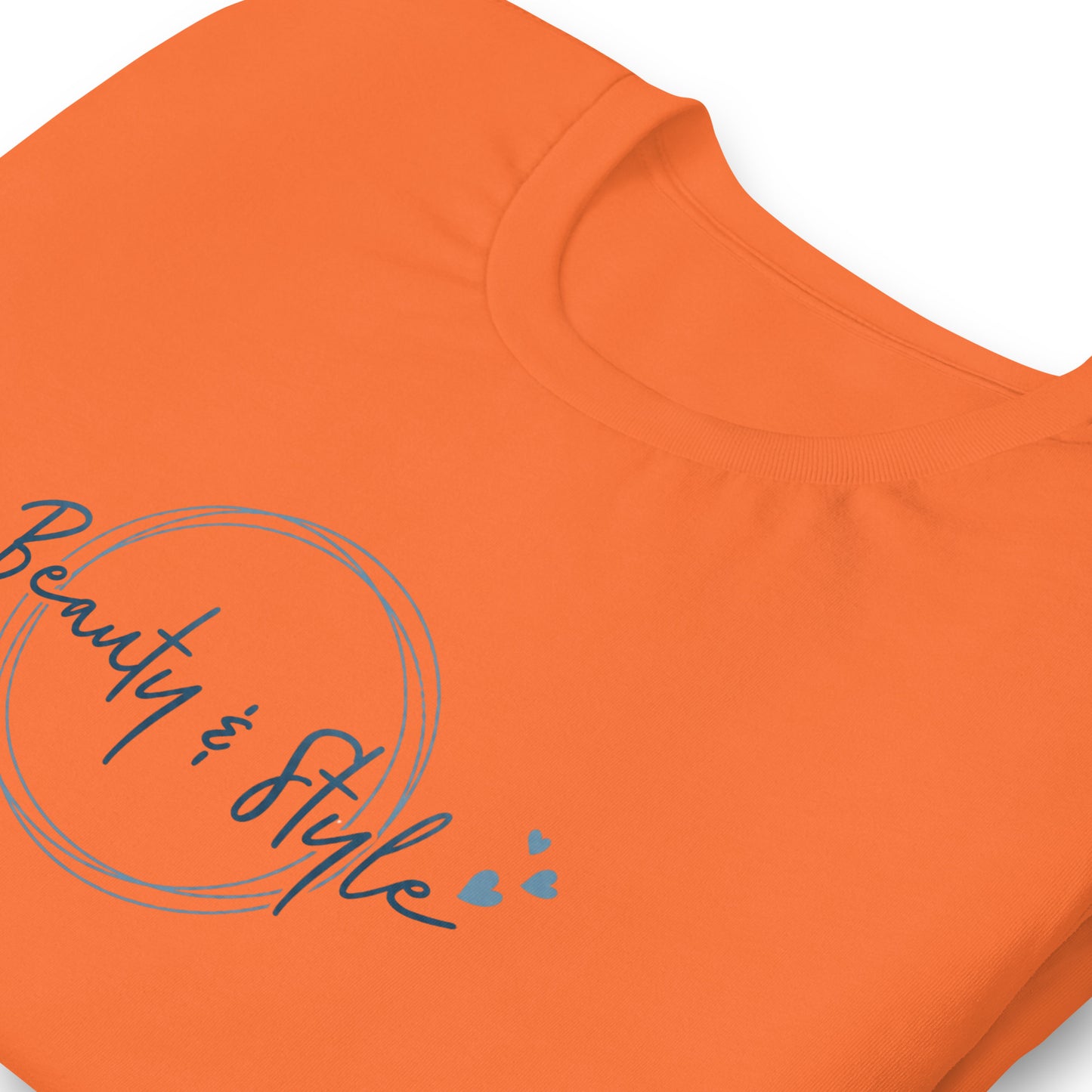 Elyx "Beauty & Style" Elegant Graphic Tee - Minimalist Script Design for Women